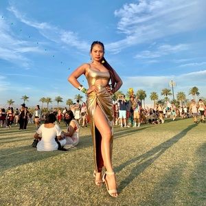 Gold Metallic 2 pcs Dress 💛